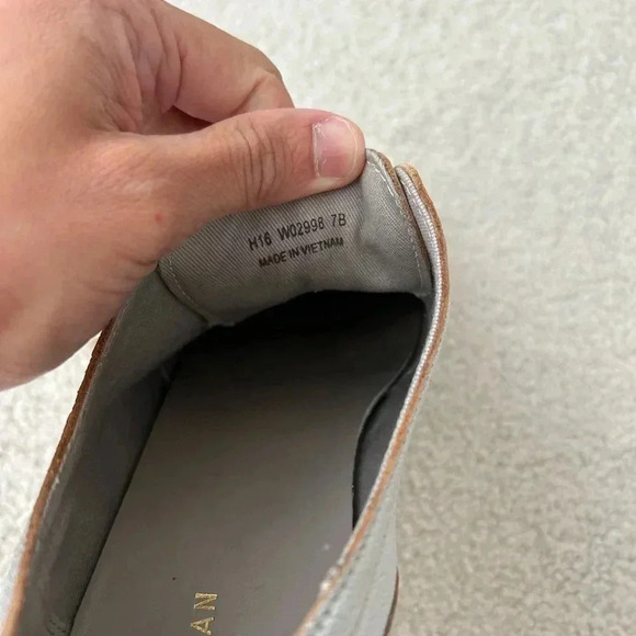 Cole Haan silver  grand zero Oxford shoes - Picture 12 of 12